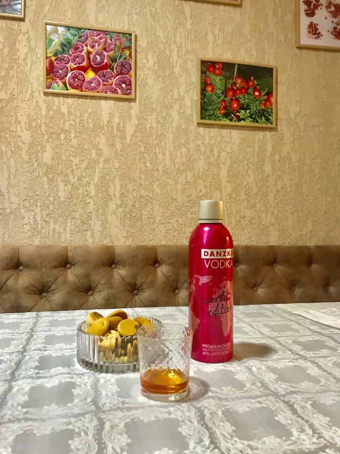 Pomegranate Hotel Кутаиси Екстериор снимка